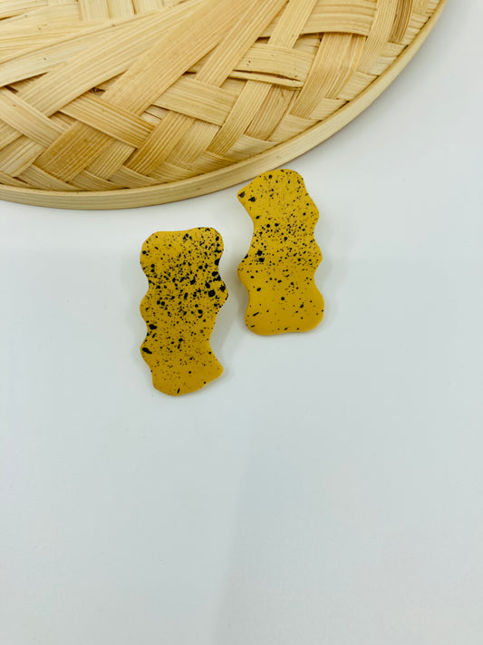 Livi - abstract / rjavi